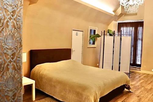 a bedroom with a bed in a room at Via ROMA 145 in Santeramo in Colle