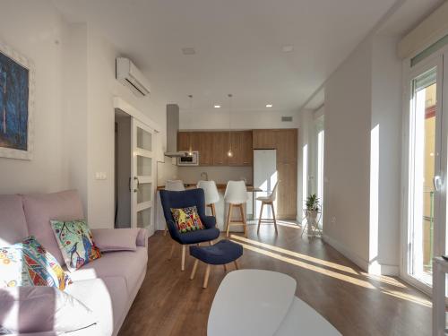 RD APARCAMIENTO INCLUIDO TRIANA luminoso cómodo apartamento 2Bd 2Bth