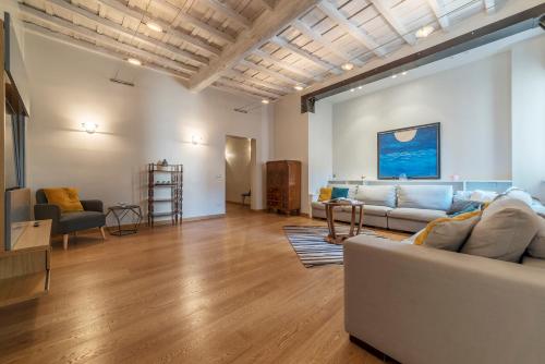 GuestHost - Piazza Navona Elegant Apartment
