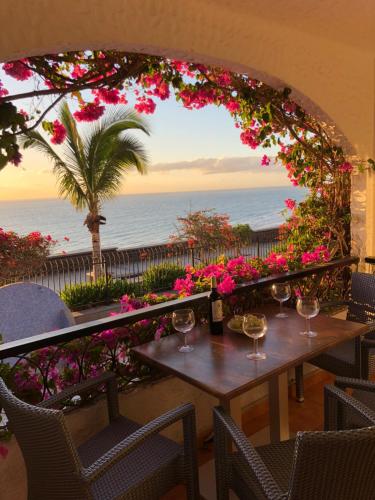 Casa Blanca - Sea View - First Line