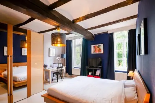 Au Petit Dragon picture