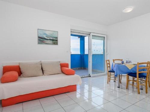 Coastal Bliss in Mandre