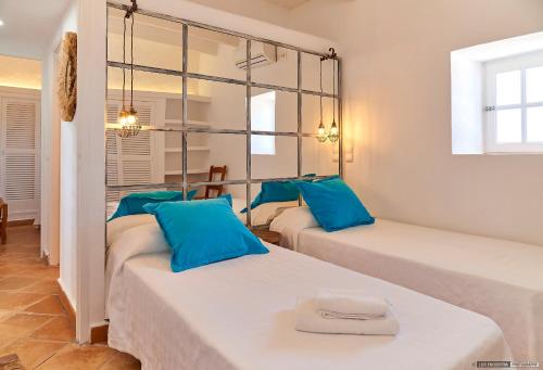 Gallery image of Casita Del Puerto Formentera Passport in La Savina