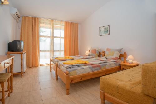 Afbeelding uit fotogalerij van Hotel Stefanov 1 in Lozenets