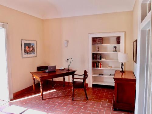 シラクーサにあるElegante appartamento in palazzo storico Ortigiaのギャラリーの写真