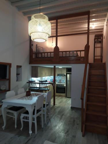 Una cocina o cocineta en Melikarou houses