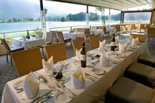 Gallery image of Inselhotel Faakersee in Faak am See