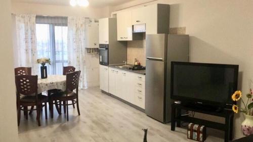 Gallery image of Eric Apartament’s Suite in Şelimbăr
