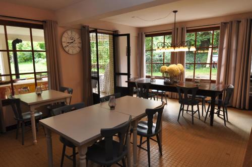 Χώρος καθιστικού στο Chambres et table d'hotes Vie la Vie
