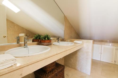 Ванна кімната в Casa bien equipada para 8 personas