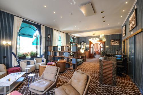 Gallery image of Hotel Miralago in Cernobbio