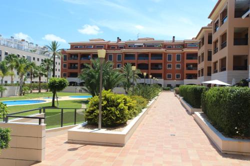 Jardines de las Marinas - Apartamento en Denia - Terraza privada, piscinas, jaccuzi, padel y playa cerca