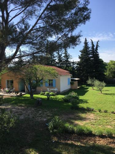 Κήπος έξω από το LA RESPELIDANE