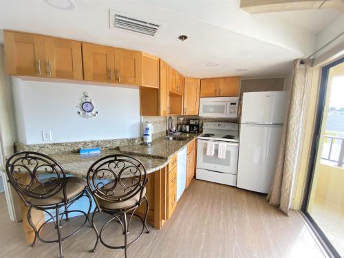 Voyager Beach Club By Liberte St Pete Beach Updated 2021 Prices