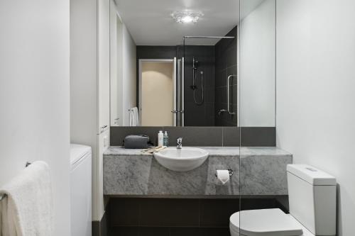 Koupelna v ubytování Punthill Apartment Hotel - Manhattan
