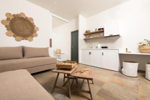 Gallery image of Konstantinou Deluxe Apartments in Skala Marion
