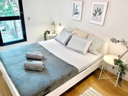 Elegant Beach Flat