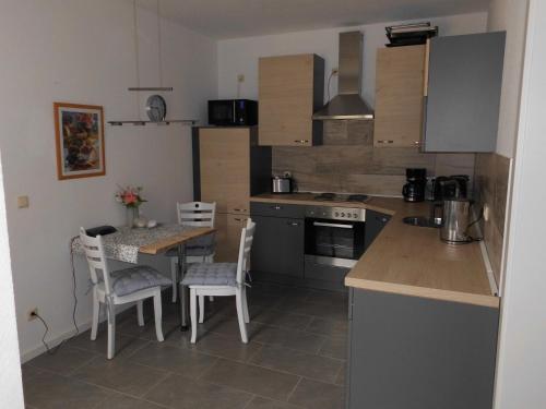 Η κουζίνα ή μικρή κουζίνα στο Haus Astrid -Schwerin-Görries -