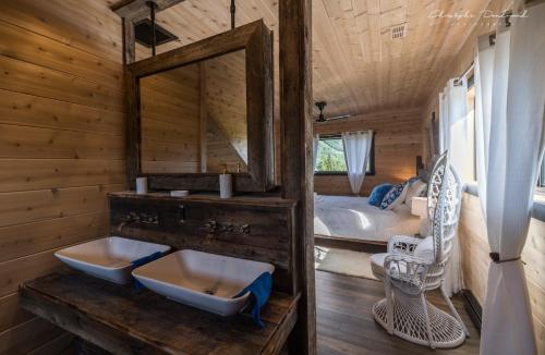 Gallery image of Le Kanawata - Les Chalets Spa Canada in La Malbaie
