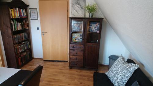 Biblioteca en el apartamento