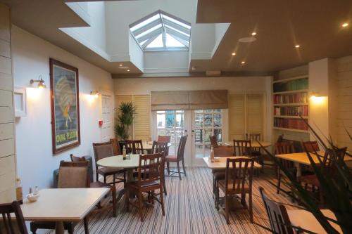 Gallery image of The Kings Head Hotel in Ross on Wye