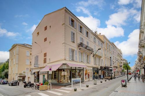 Charmant 3 pièces rue d'Antibes