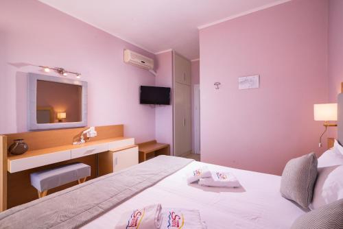 Gallery image of Sunny Hotel Thassos in Chrysi Ammoudia