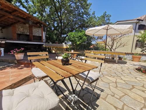 Ristorante o altro punto ristoro di La Suscella Bed & Breakfast