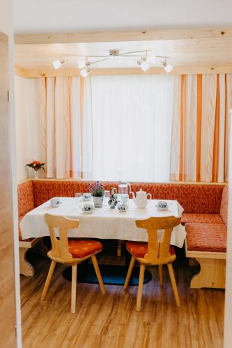 Ein Sitzbereich in der Unterkunft Appartement VIDMAR-FERIENGLÜCK