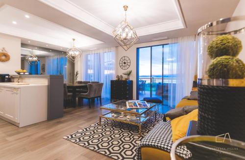 Beachfront Villa Marconica