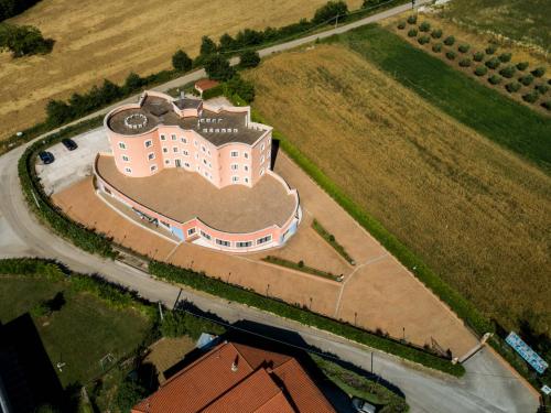 an overhead view of a large building on a road at Hotel Hermitage in Polla