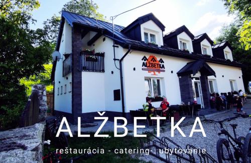 Фотография из галереи Pizzeria Alžbetka в городе Strečno