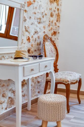 Imagen de la galería de Hamam Suites Portou, en La Canea