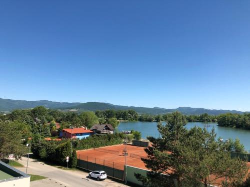 Gambar di galeri bagi Bed & Breakfast Hotel Perla di Nové Mesto nad Váhom