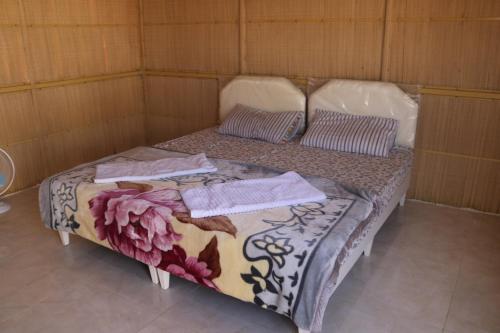 jabal shams moonにあるベッド