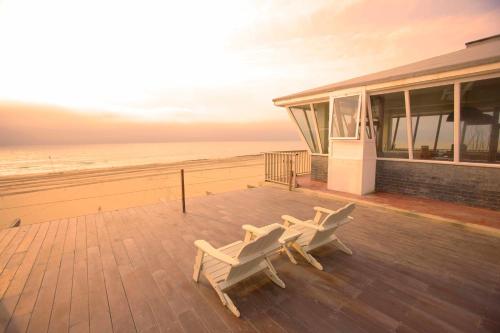 Gallery image of Pelican Point Lodge in Walvis Bay