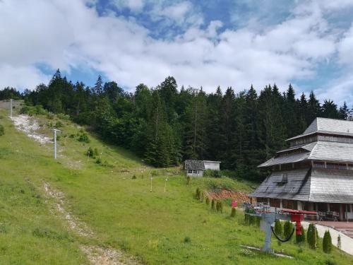 Gallery image of Čarobni Breg in Mokra Gora