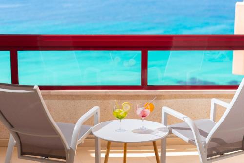 AMATISTA BEACH - Apartamento primera línea