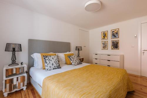 Principe Real Hideaway by Praça das Flores by NestAtLisbon