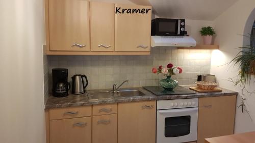 Cuina o zona de cuina de Apartment Kramer und Alpspitz