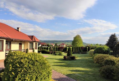 Κήπος έξω από το Panorama Strzyżów