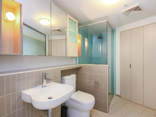 Kúpeľňa v ubytovaní Urban Edge Apartments by Urban Rest
