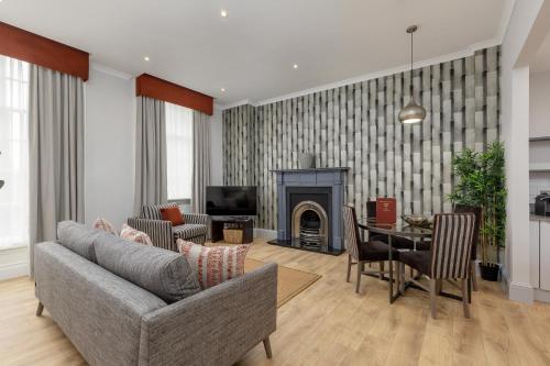 Destiny Scotland - Princes Street Residence photo 40