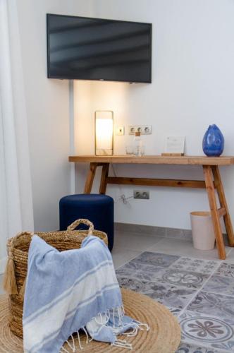 Телевизор и/или развлекательный центр в La Serena Boutique Hotel & Wellness - Altea