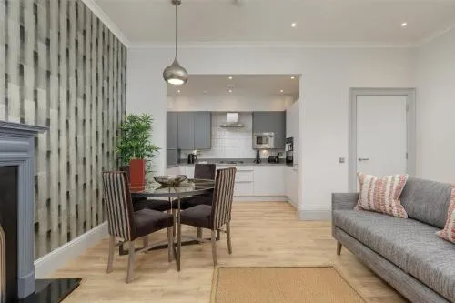 Destiny Scotland - Princes Street Residence photo 14