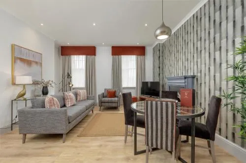 Destiny Scotland - Princes Street Residence photo 17