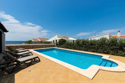 Pura Vida, Binibeca – Updated 2022 Prices
