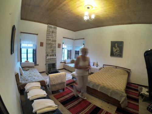 Istumisnurk majutusasutuses Traditional GuestHouse Permet