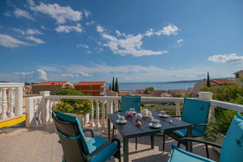 Sea View Apartment Lucija with Balcony & Garage Parking