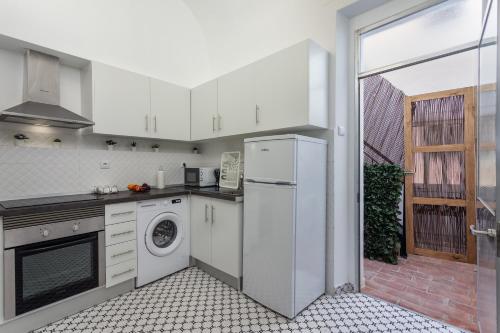 MOORISH HOUSE
